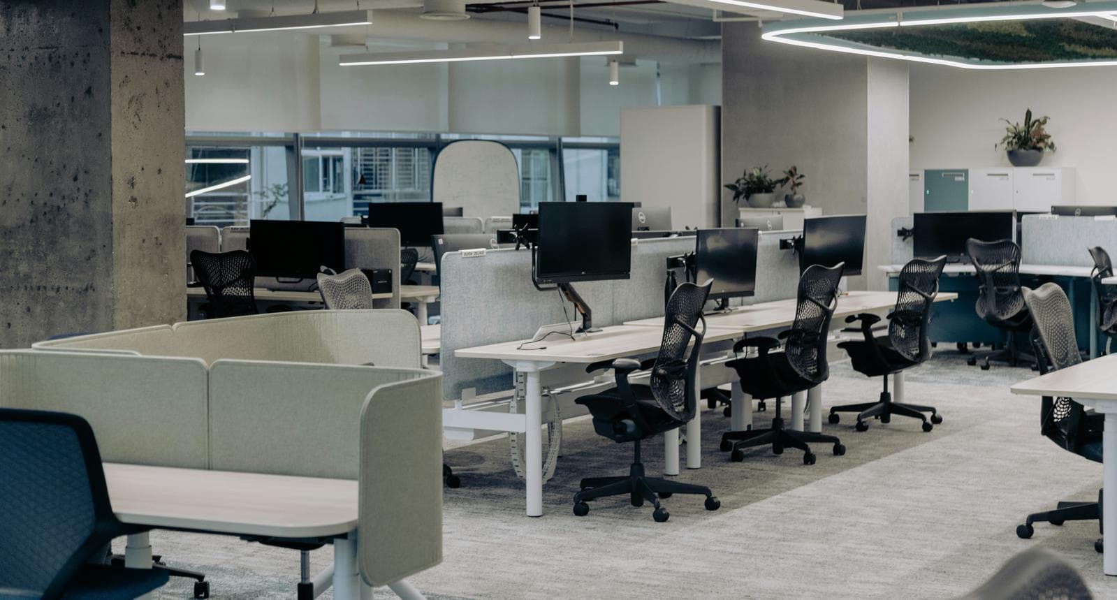 Modern Workspace